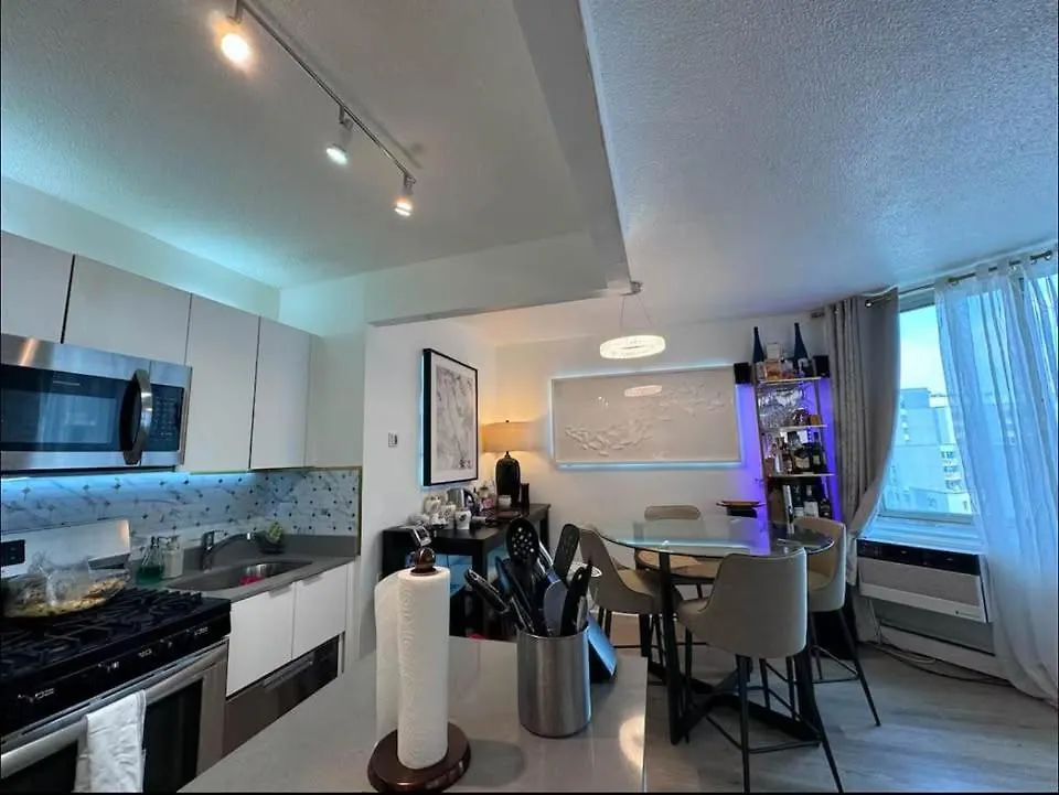 New Chic & Cozy 1Bd Apartment Near East River, Minutes From Central Park New York 0*,  ABD